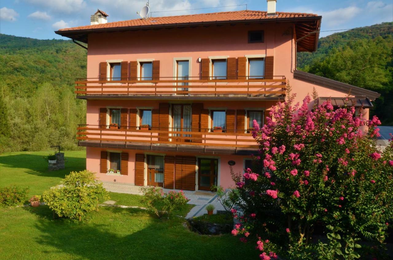 Pikes Villa Pulfero Dış mekan fotoğraf