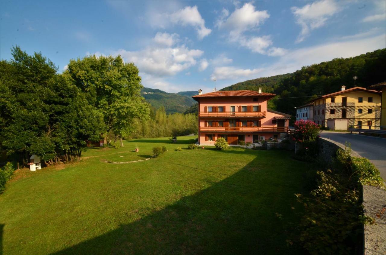 Pikes Villa Pulfero Dış mekan fotoğraf